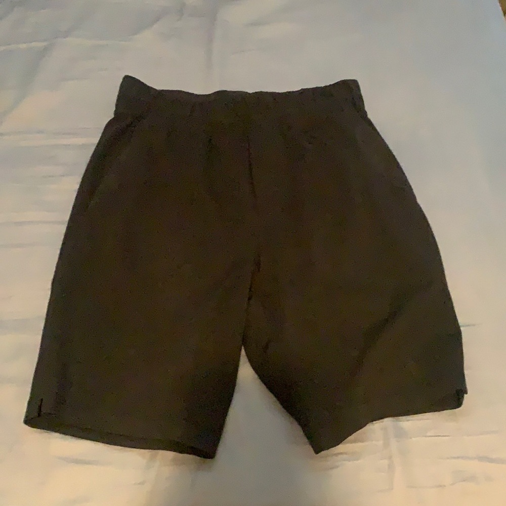 Lulu shorts black size small runs little big